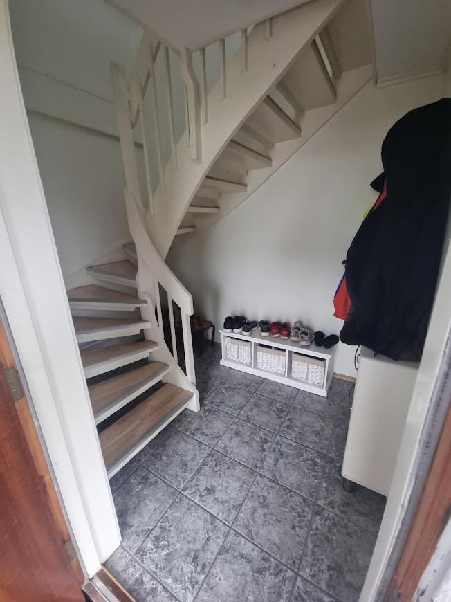 Private Guest Room In Cozy Apartment 特隆赫姆 外观 照片